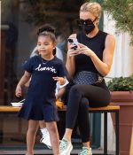 Access_Kardashian_0062.jpg