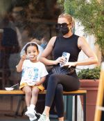 Access_Kardashian_0069.jpg