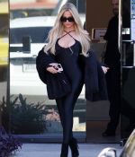 Access_Kardashian_0014.jpg