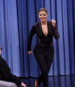 Access_Kardashian_001.jpg