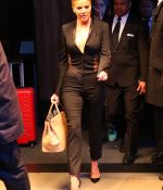 Access_Kardashian_002.jpg