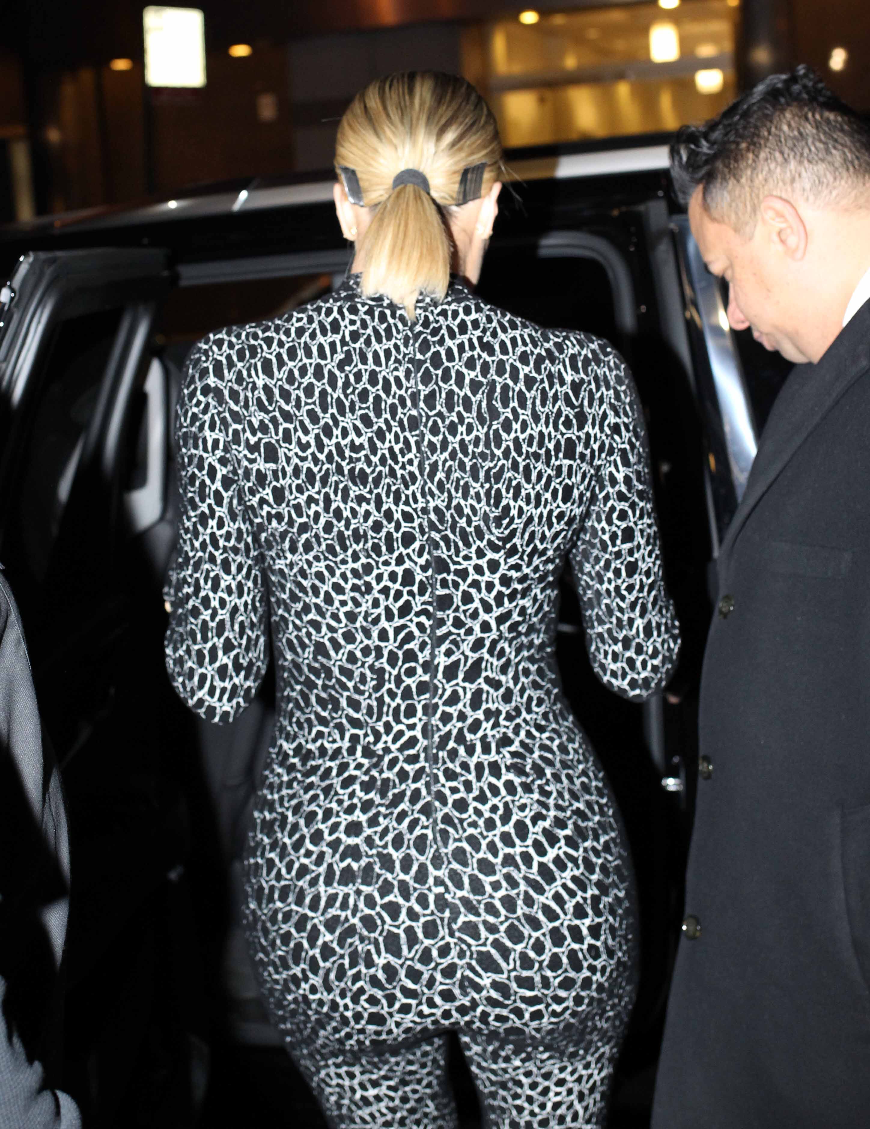 Access_Kardashian_002.jpg