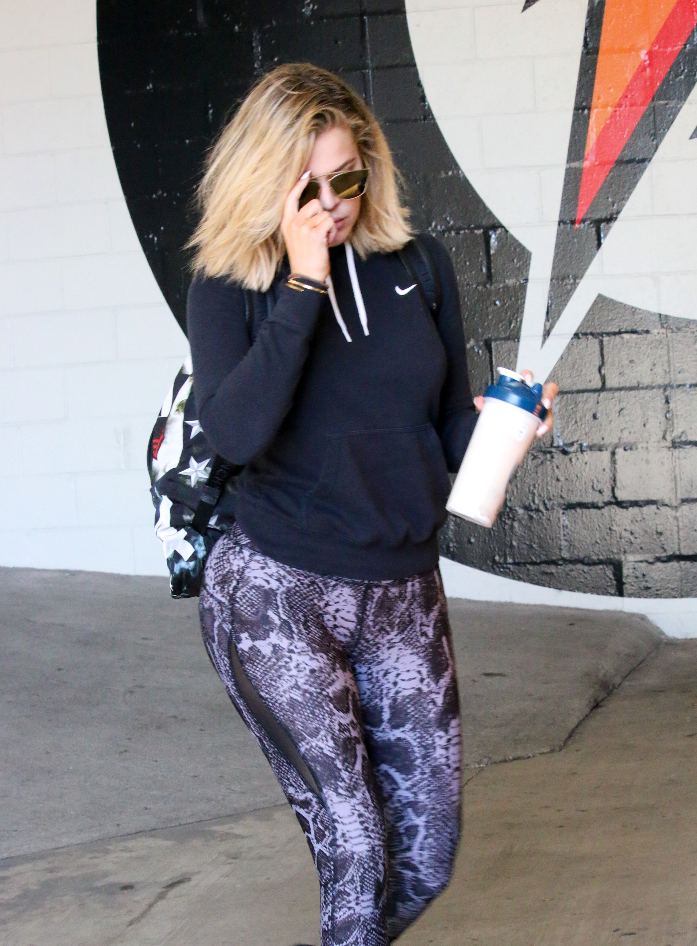 Access_Kardashian_001.jpg