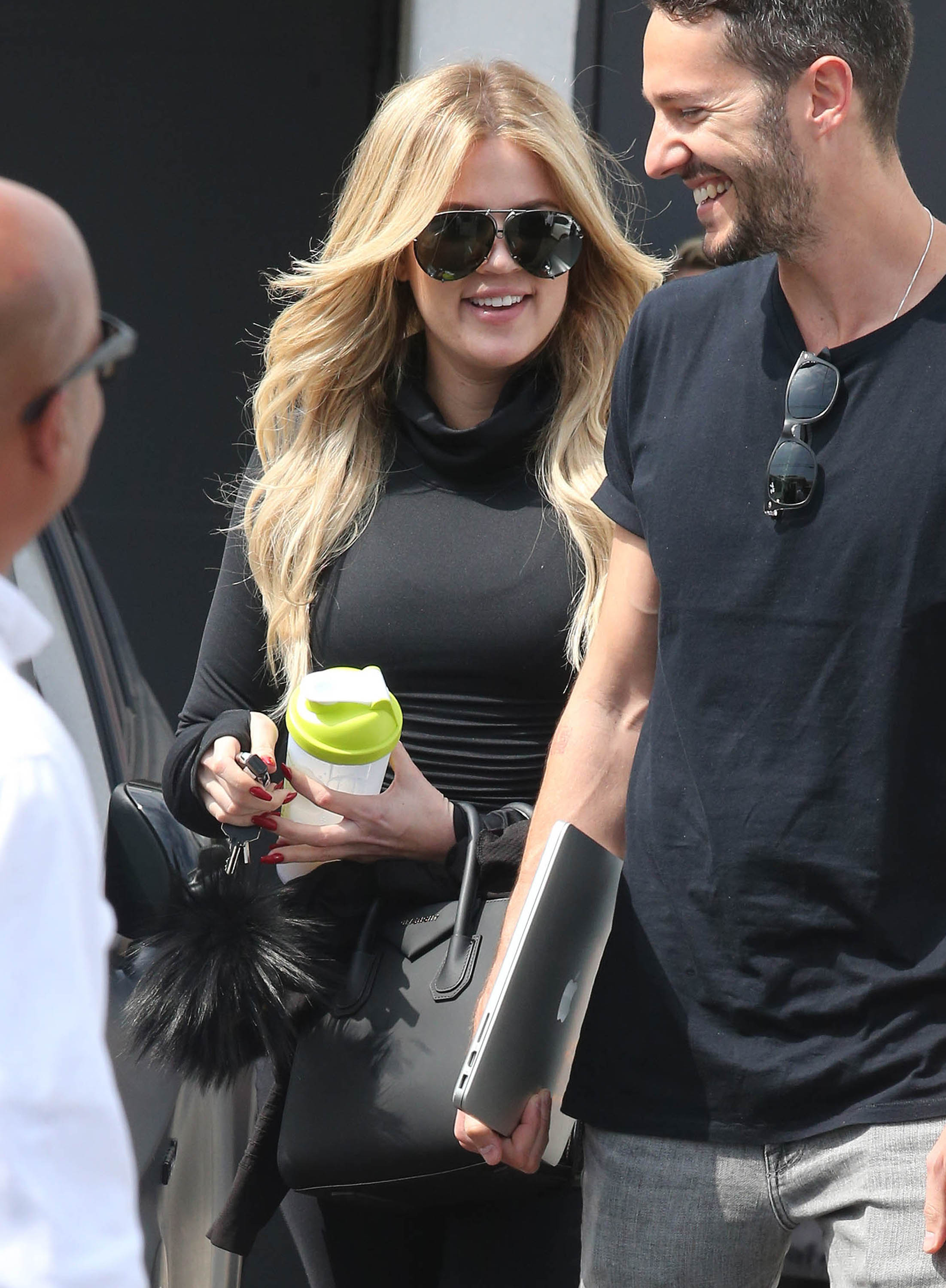 Access_Kardashian_002.jpg