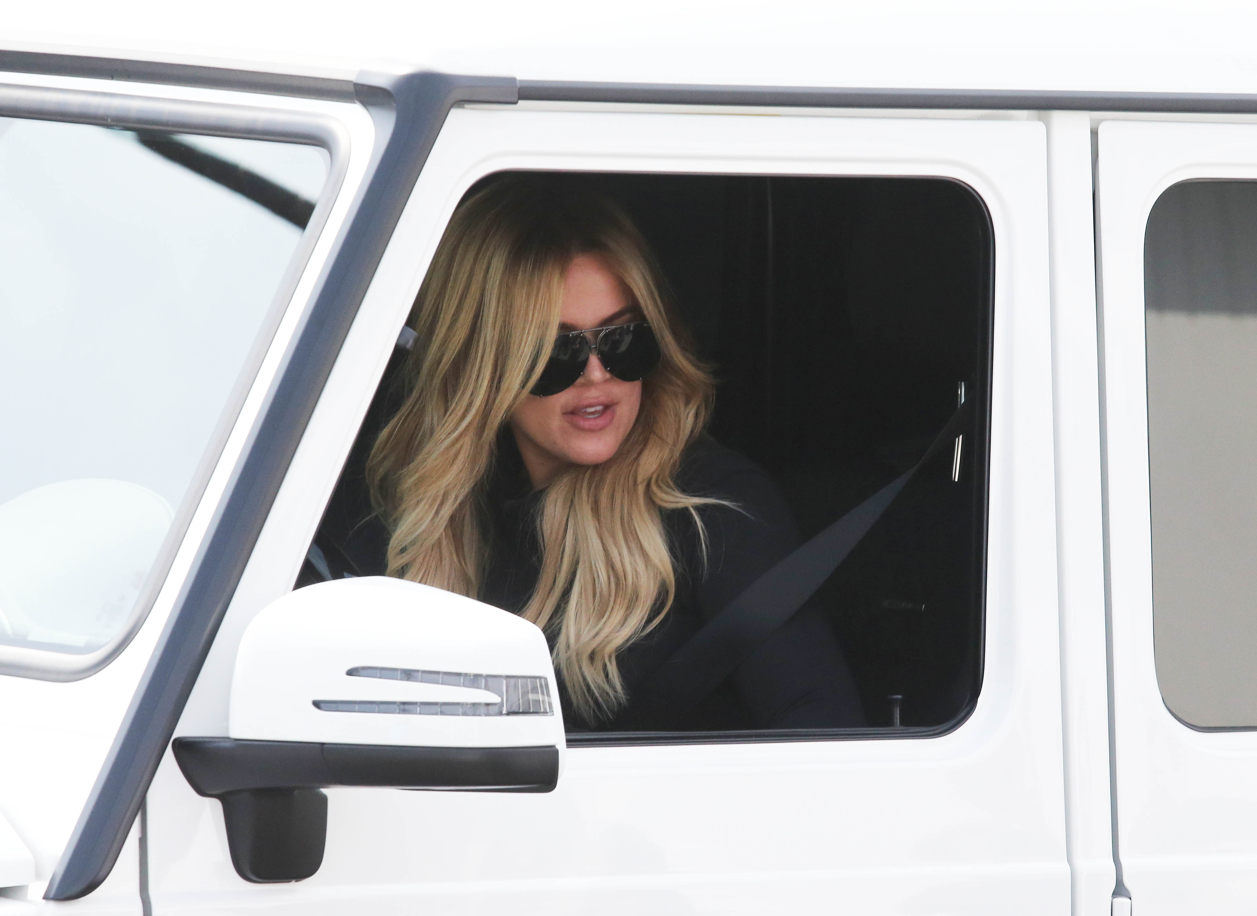 Access_Kardashian_007.jpg