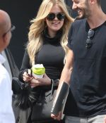 Access_Kardashian_002.jpg