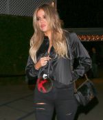 Access_Kardashian_03.jpg