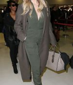 Access_Kardashian_01.jpg