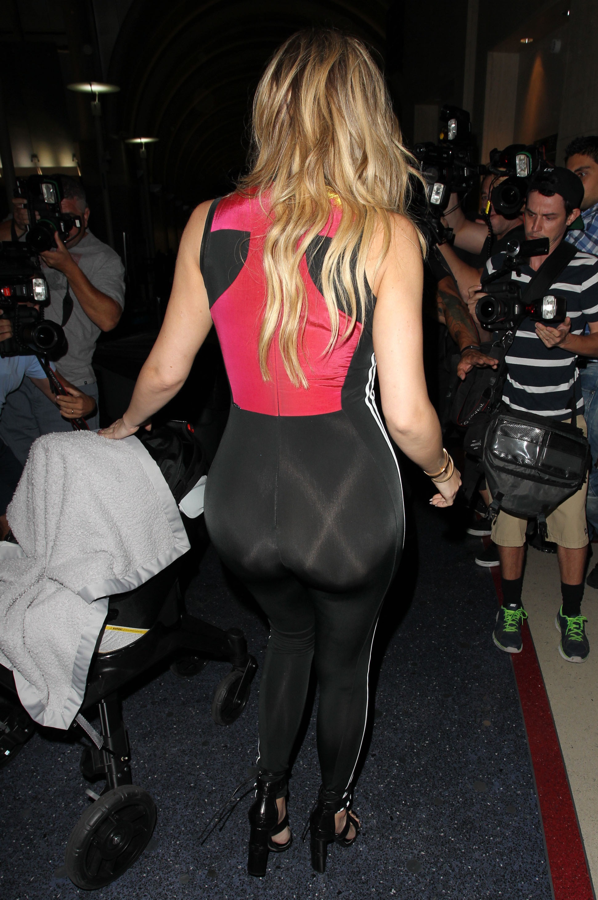 Access_Kardashian_007.jpg