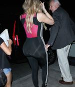Access_Kardashian_003.jpg