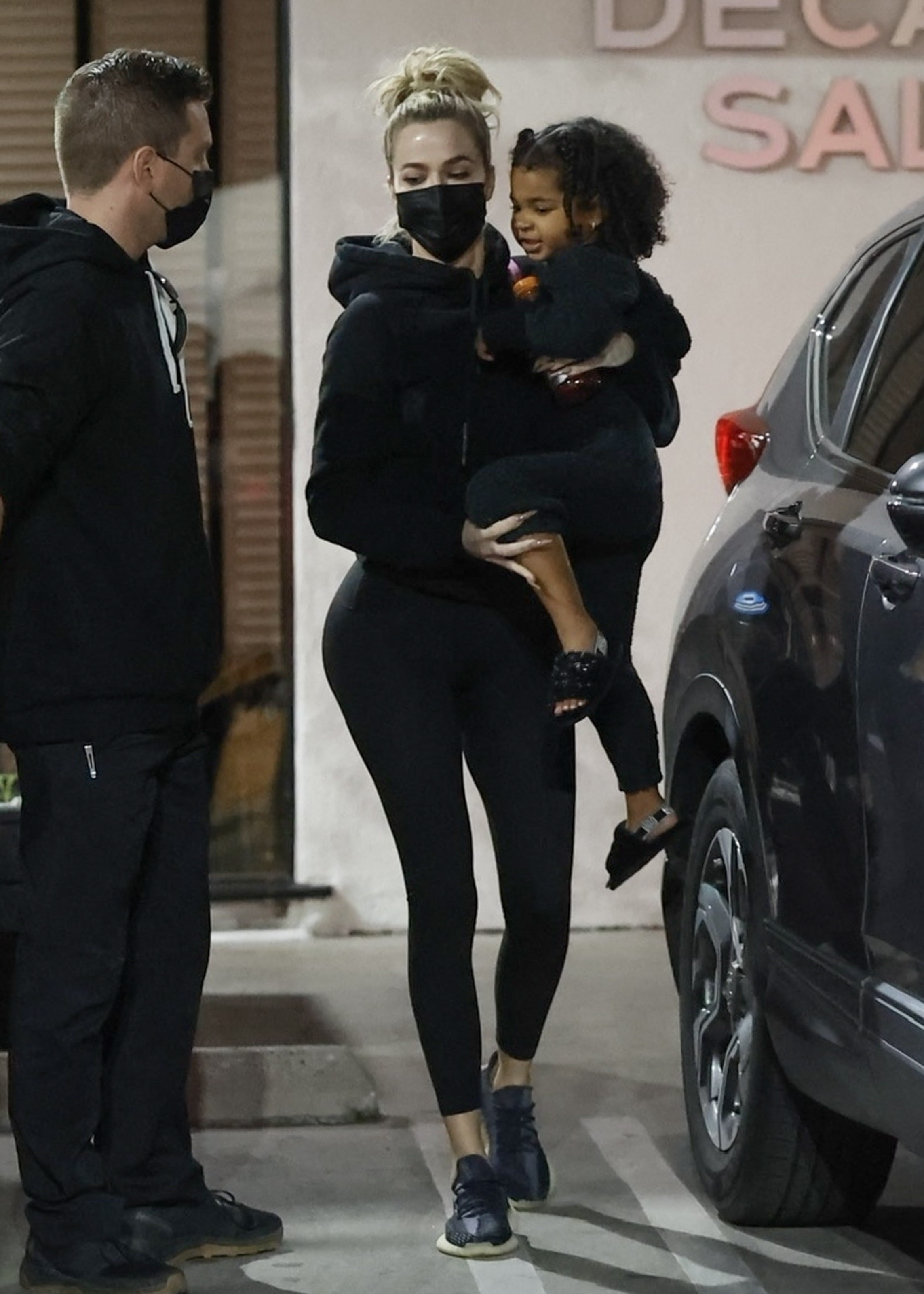 Access_Kardashian_004.jpg