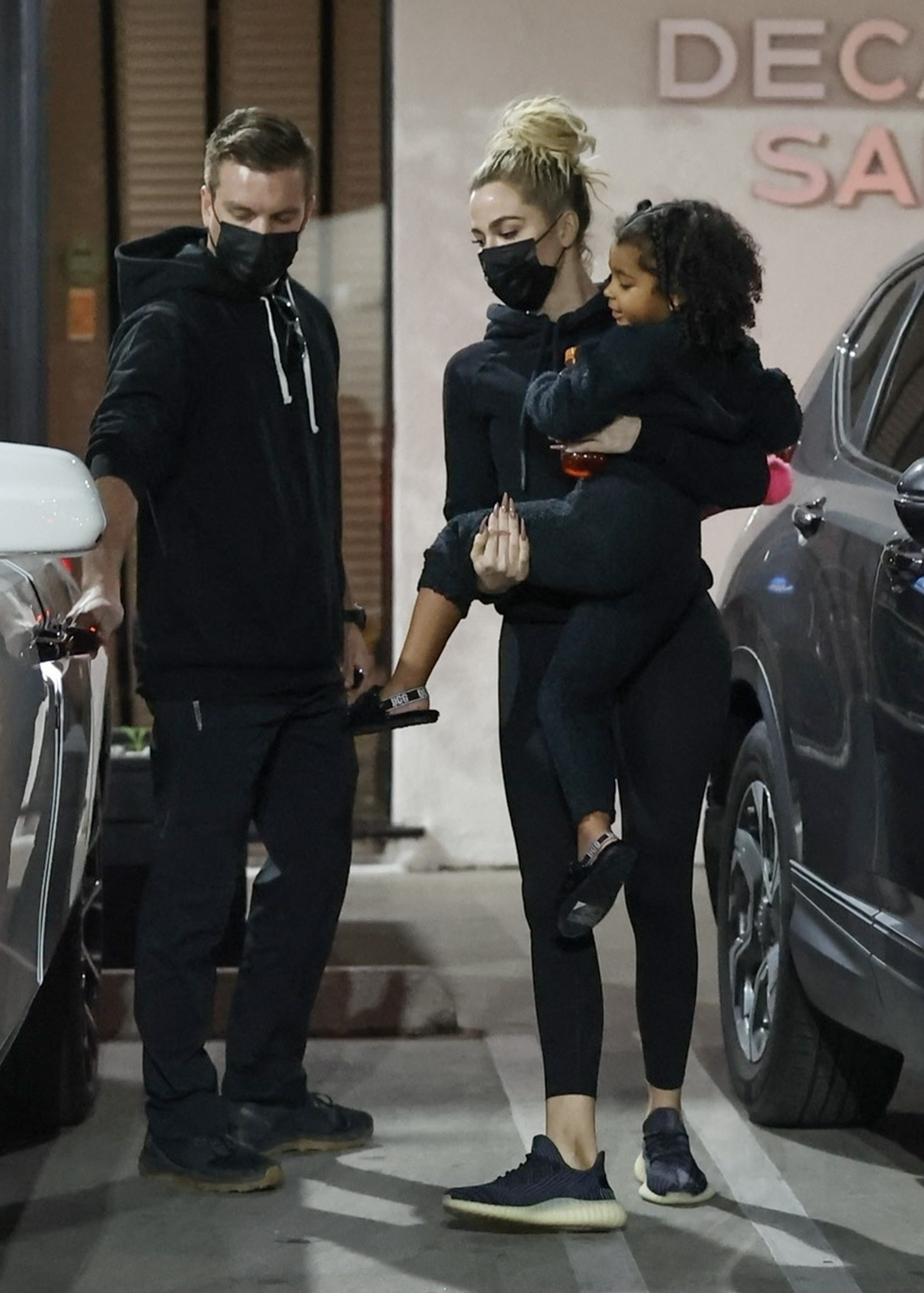Access_Kardashian_007.jpg
