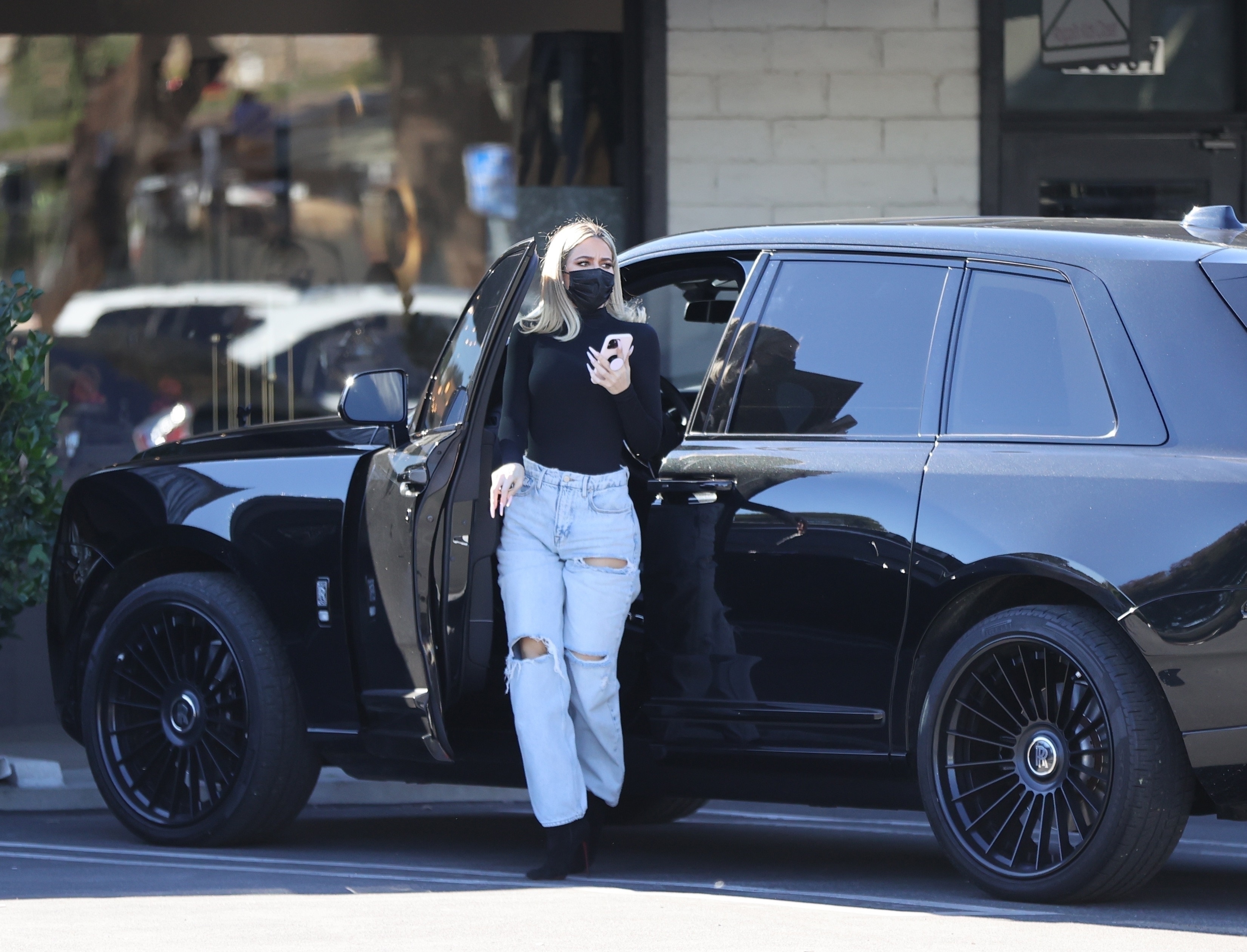 Access_Kardashian_005.jpg