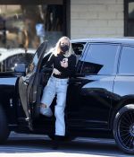 Access_Kardashian_002.jpg