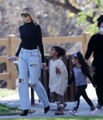 Access_Kardashian_0012.jpg