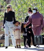 Access_Kardashian_0018.jpg