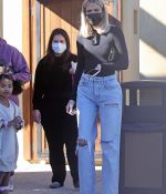 Access_Kardashian_0044.jpg