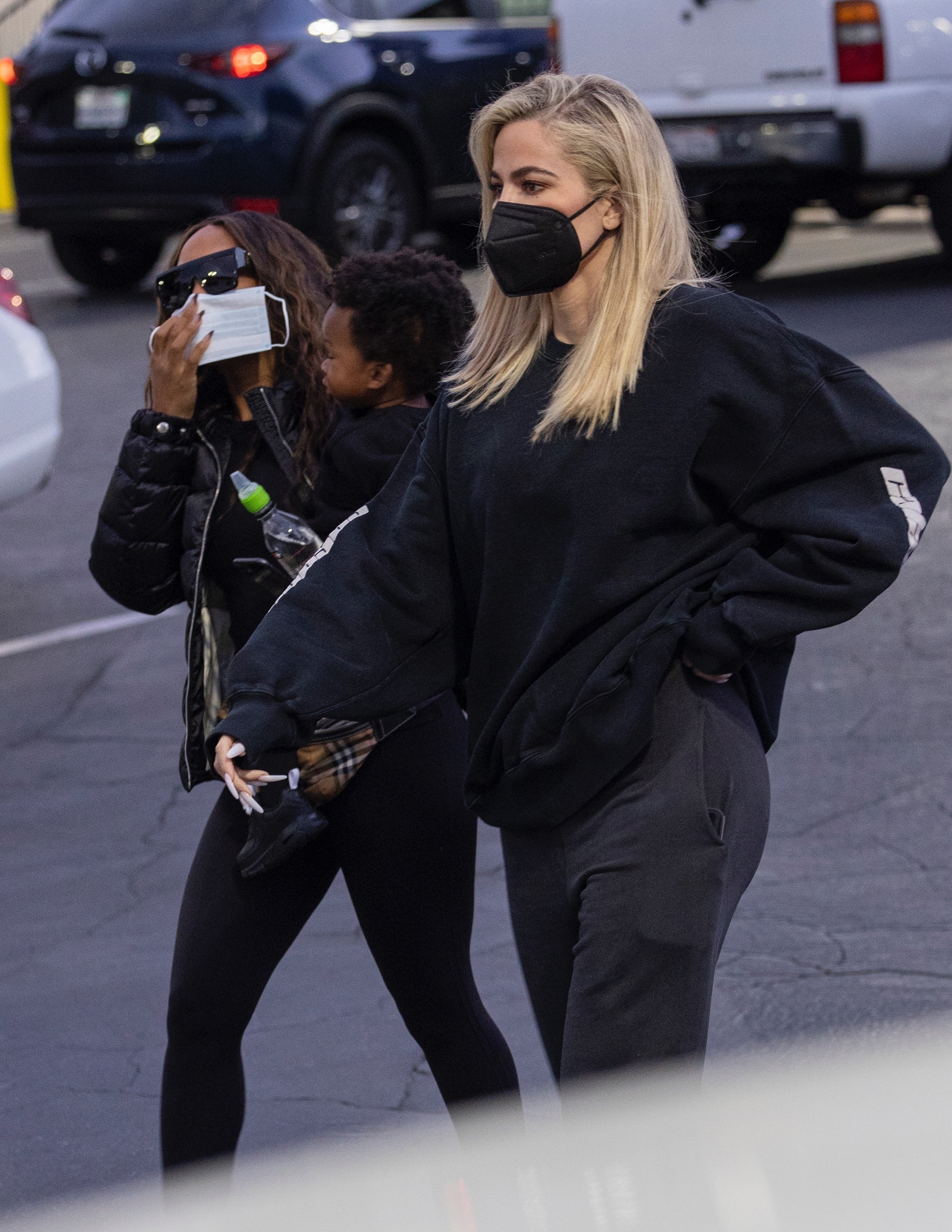Access_Kardashian_004.jpg