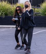 Access_Kardashian_003.jpg