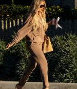 Access_Kardashian_0015.jpg