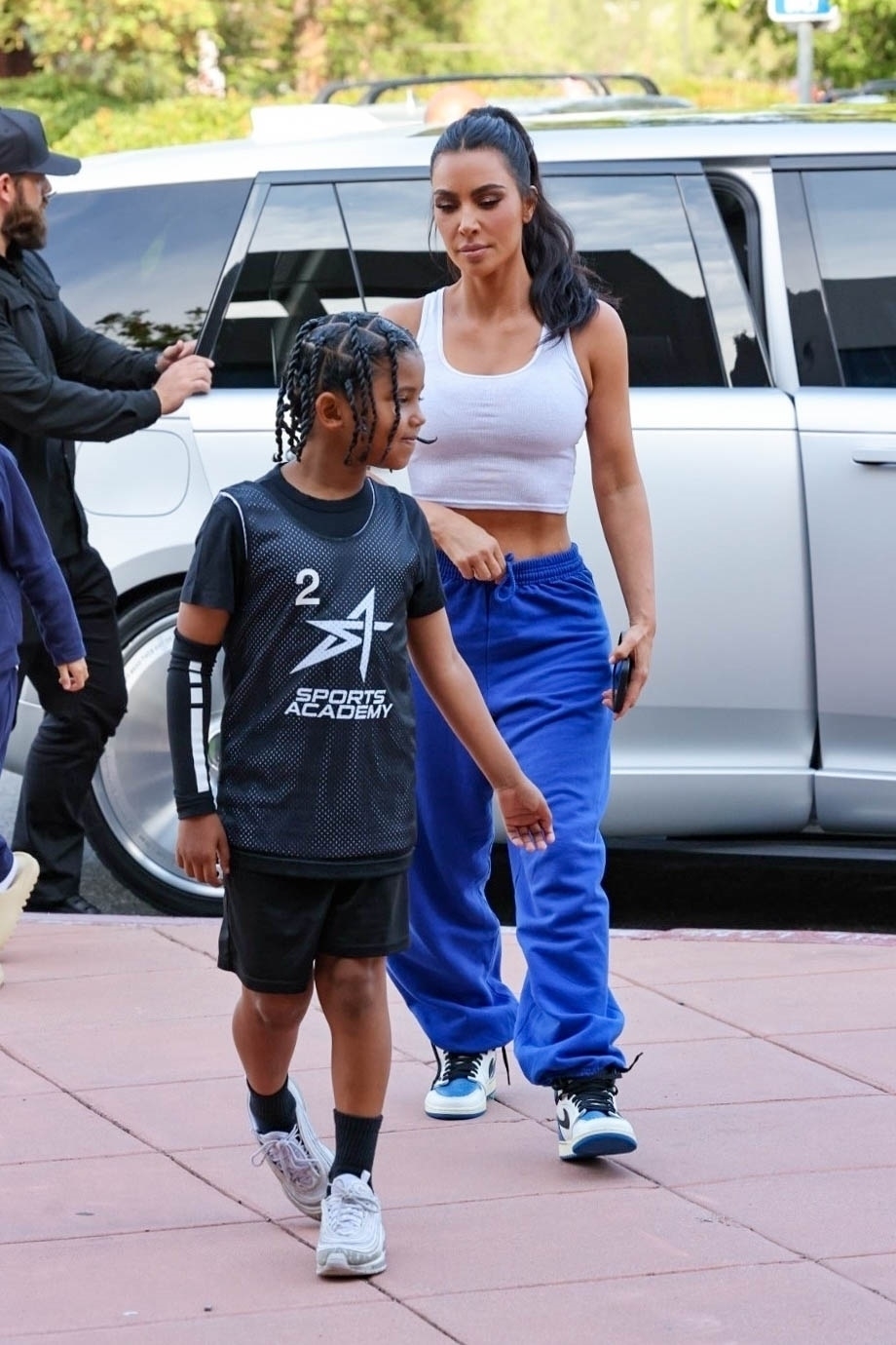 Access_Kardashian_09.jpg