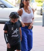 Access_Kardashian_05.jpg