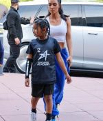 Access_Kardashian_08.jpg