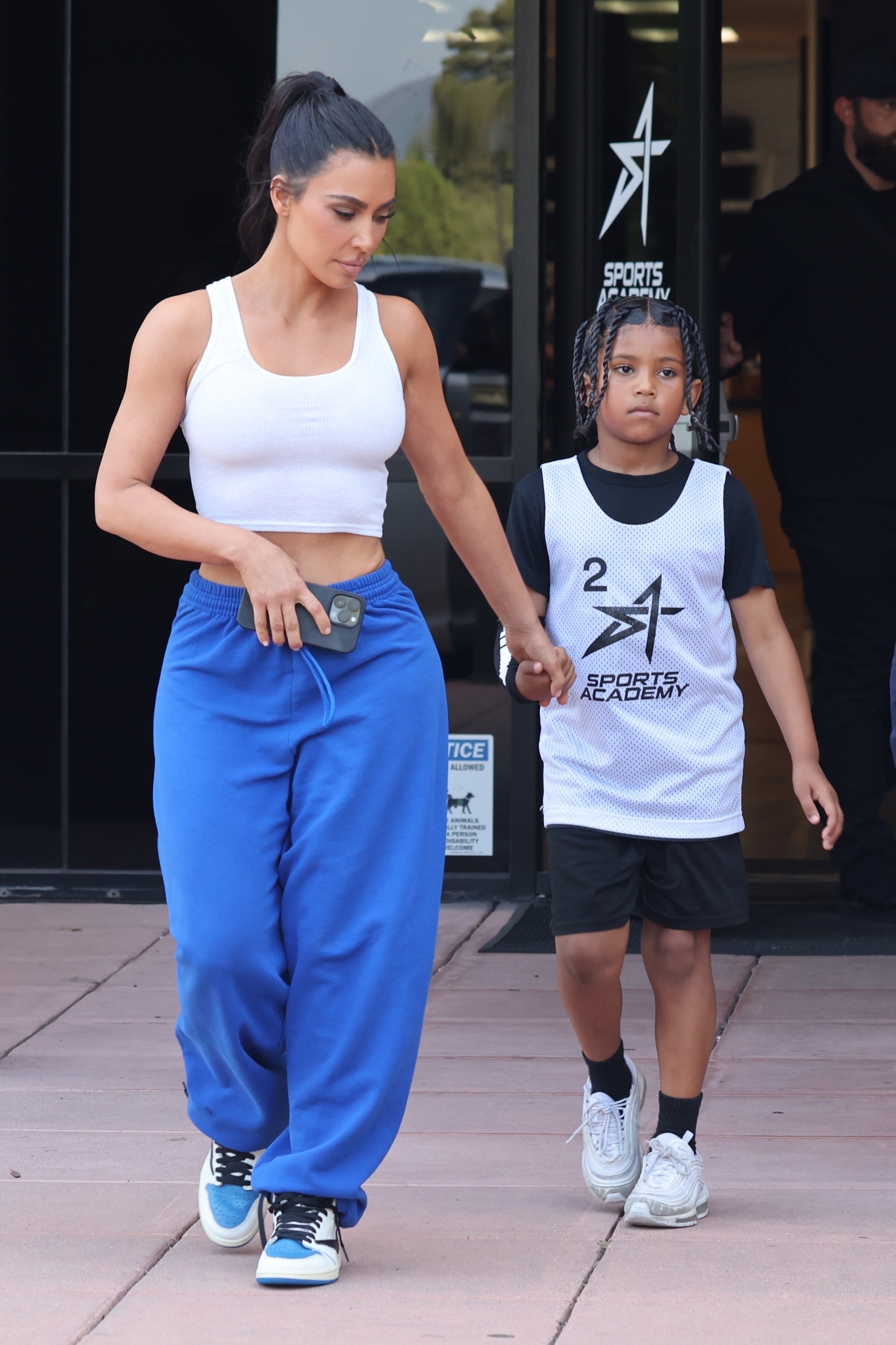 Access_Kardashian_015.jpg