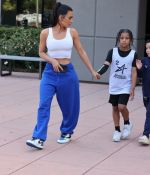 Access_Kardashian_05.jpg