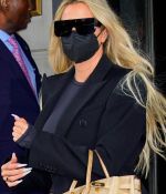 Access_Kardashian_07.jpg