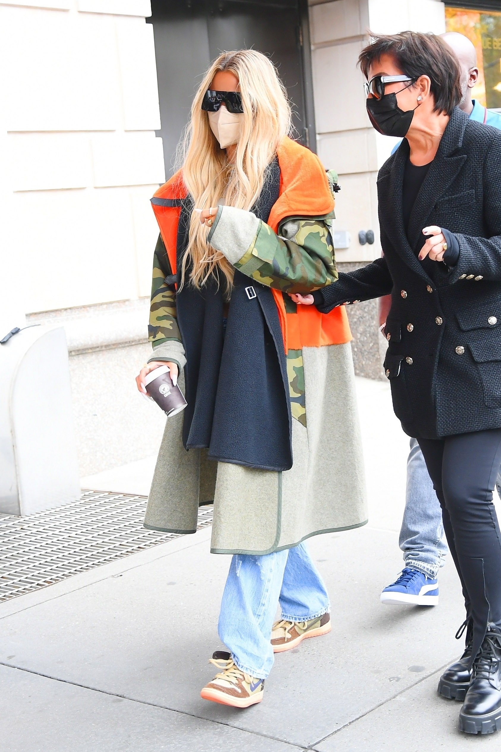 Access_Kardashian_04.jpg