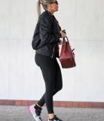 Access_Kardashian_013.jpg