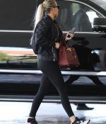 Access_Kardashian_09.jpg