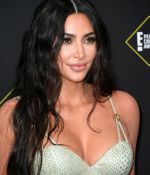 Access_Kardashian_01.jpg