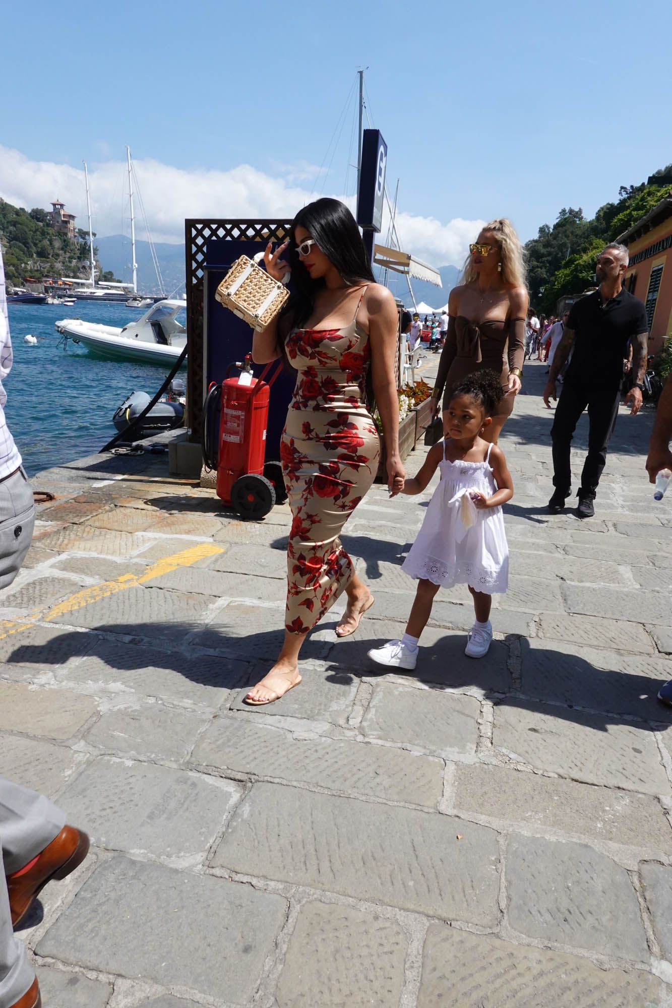 Access_Kardashian_007.jpg