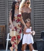 Access_Kardashian_004.jpg