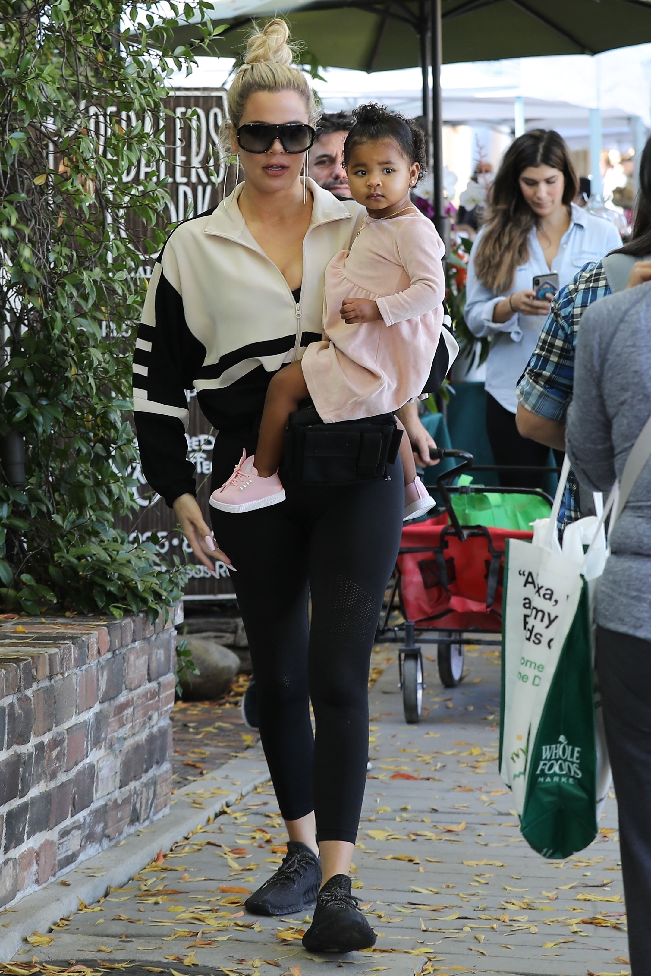 Access_Kardashian_011.jpg