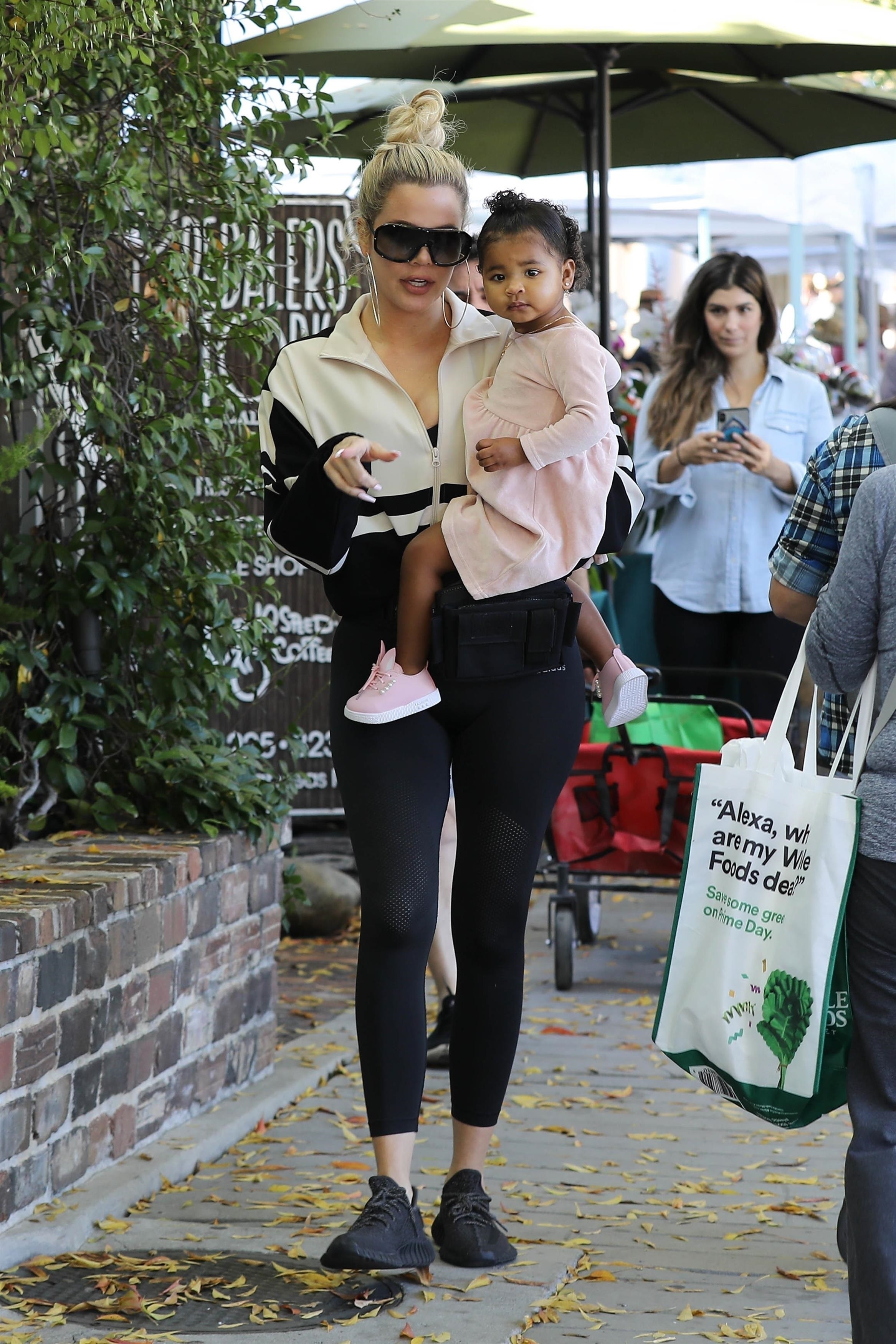 Access_Kardashian_012.jpg