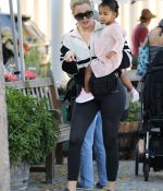 Access_Kardashian_021.jpg