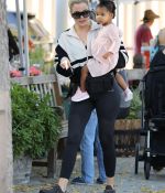 Access_Kardashian_022.jpg