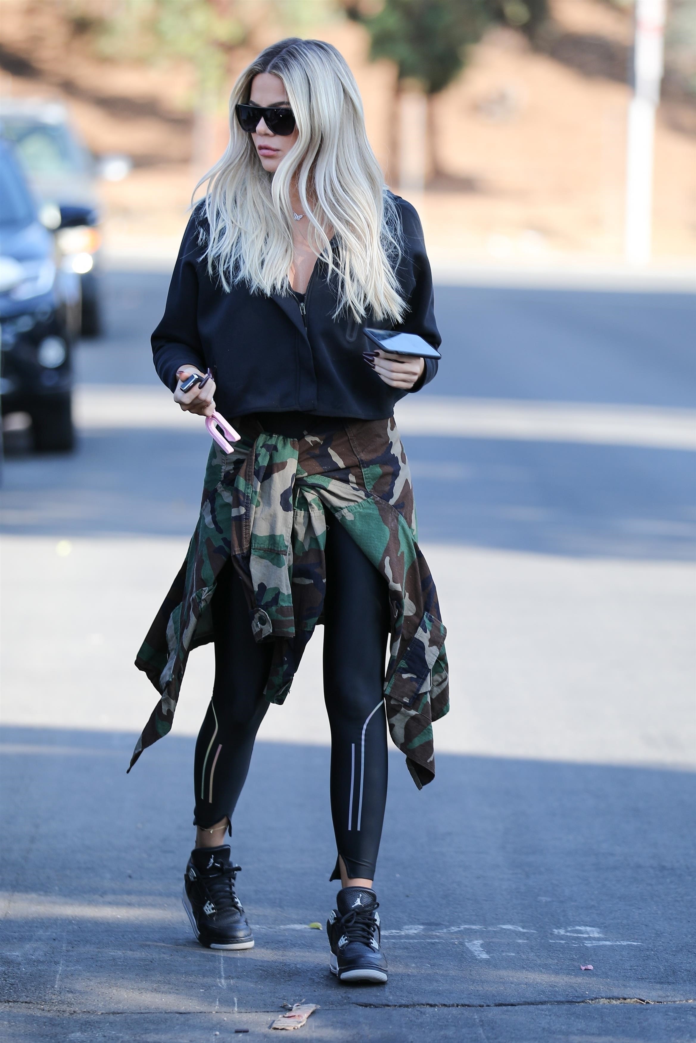 Access_Kardashian_07.jpg