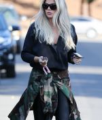 Access_Kardashian_01.jpg