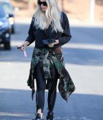 Access_Kardashian_010.jpg