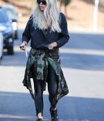 Access_Kardashian_011.jpg