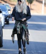 Access_Kardashian_012.jpg