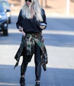 Access_Kardashian_07.jpg