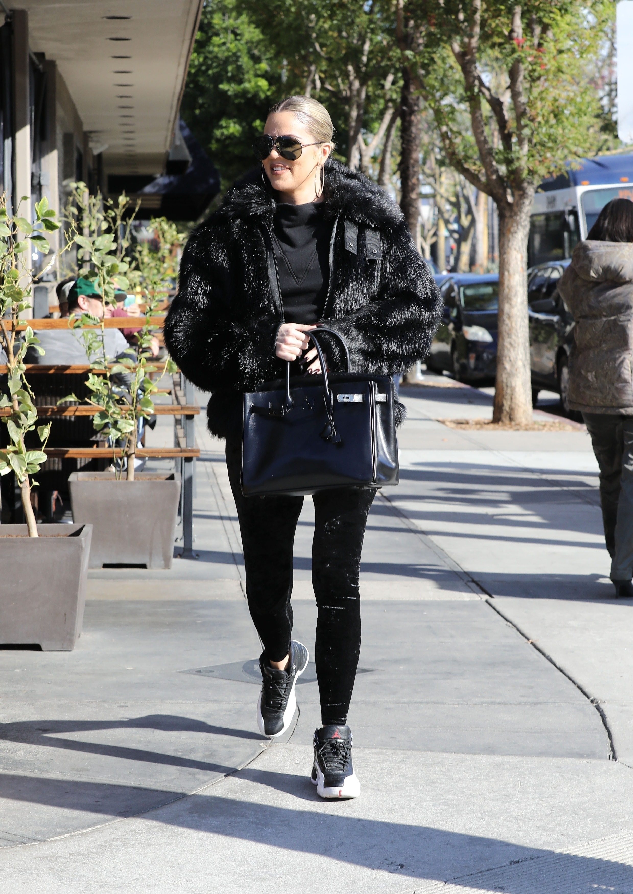 Access_Kardashian_07.jpg