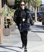 Access_Kardashian_04.jpg