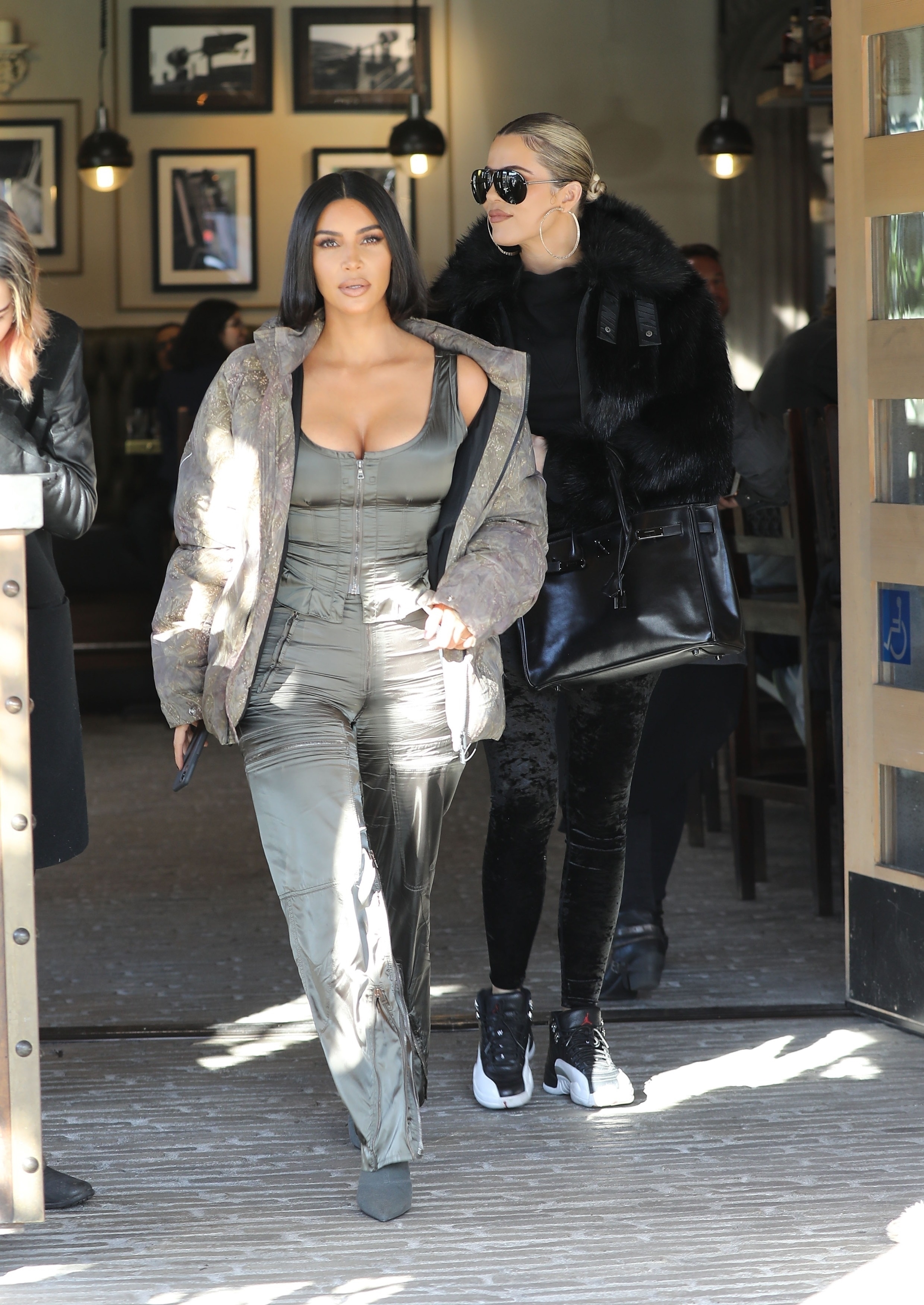 Access_Kardashian_010.jpg