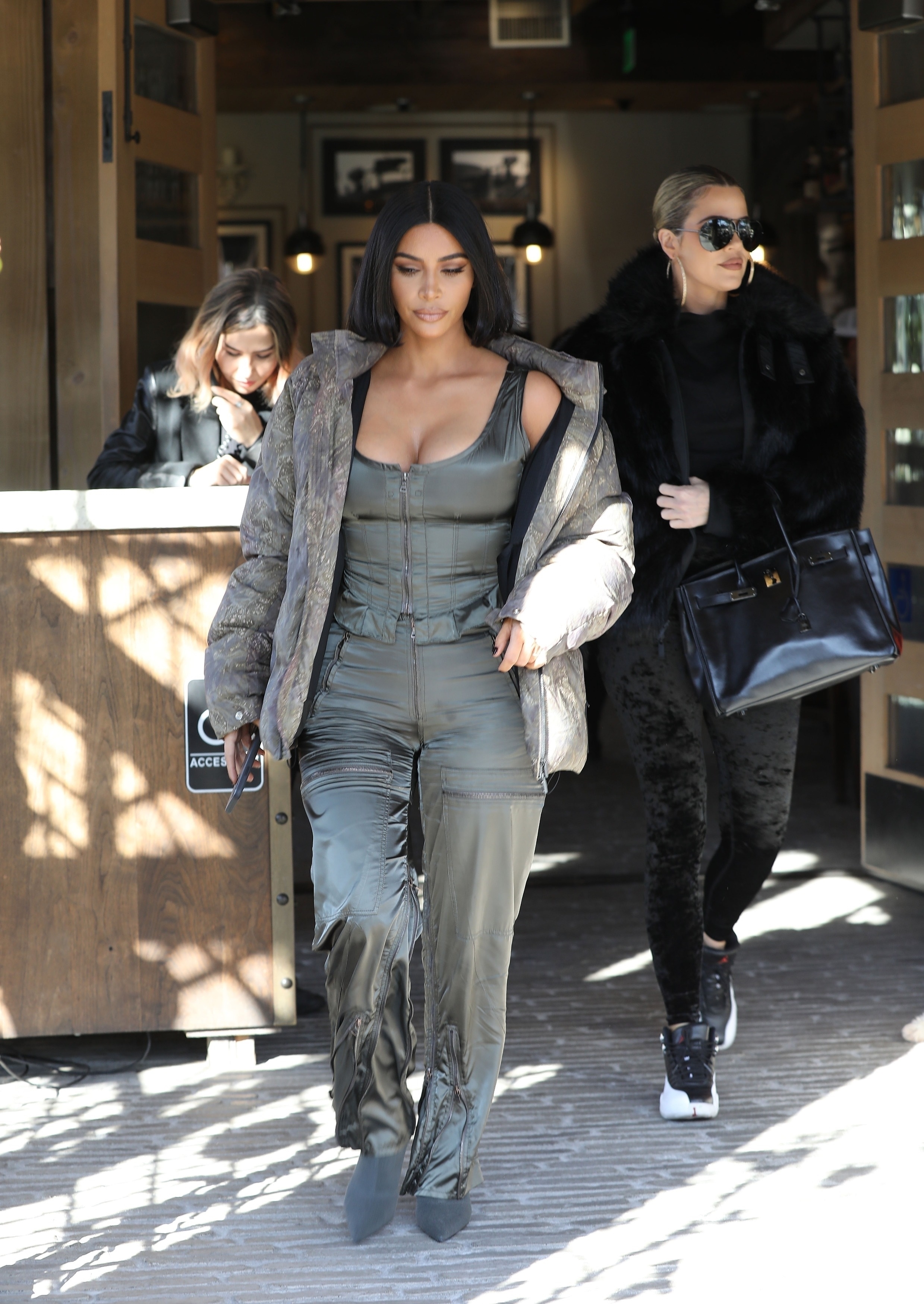 Access_Kardashian_030.jpg